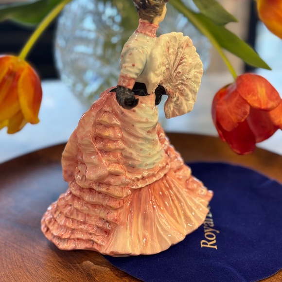 Royal Doulton Pretty Ladies "L'Ambitieuse" HN 3359 #844 of 5000 vintage 1991. - Picture 4 of 7